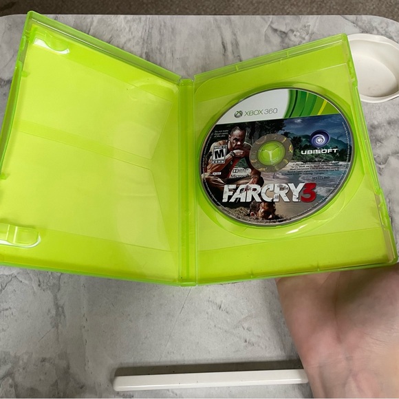 Used Xbox 360 Far Cry 3 Video Game - Picture 4 of 6